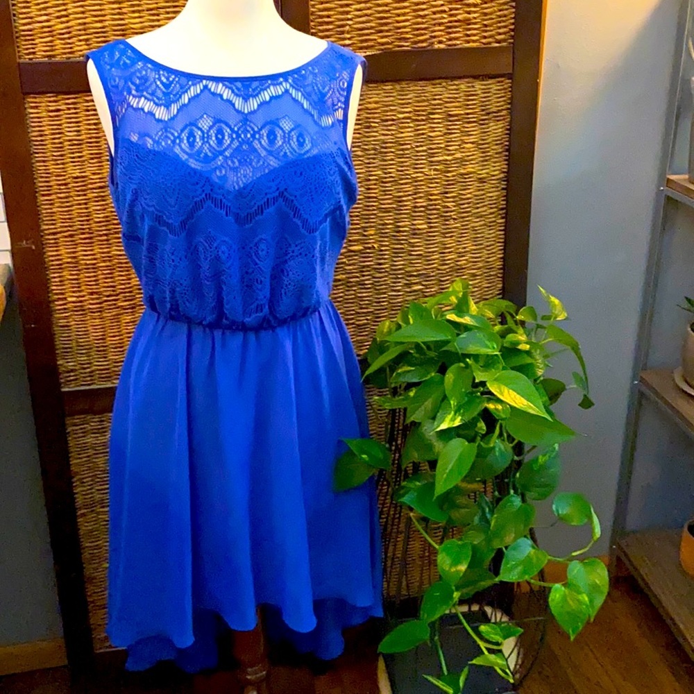 Bisou Bisou blue high low dress lace top Sz 6